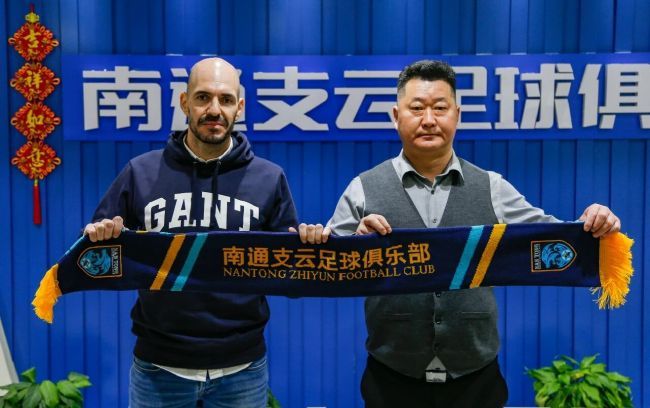 第47分钟，埃尔莫索前场左路挑传到禁区内，格列兹曼前点包抄凌空抽射，球击中立柱弹出！